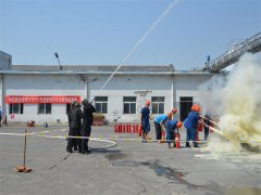 公司舉辦應急預案演練，緊繃安全這根弦